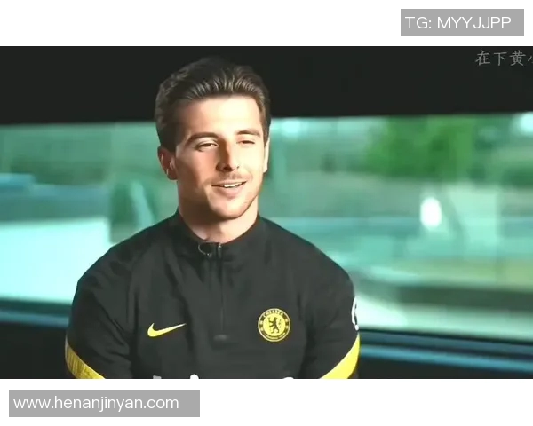 全球足坛巨星风云录:那些闪耀国际舞台的足球明星们 全球足坛巨星风云录:那些闪耀国际舞台的足球明星们