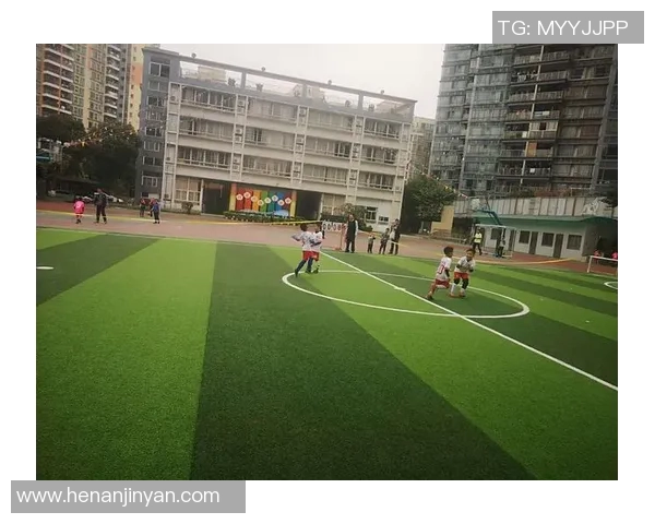 深度对话杨伟分享足球人生背后的故事与成长历程